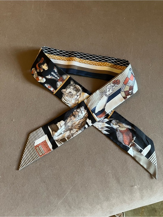 Hermes Accessories - Hermes Twilly silk ribbon